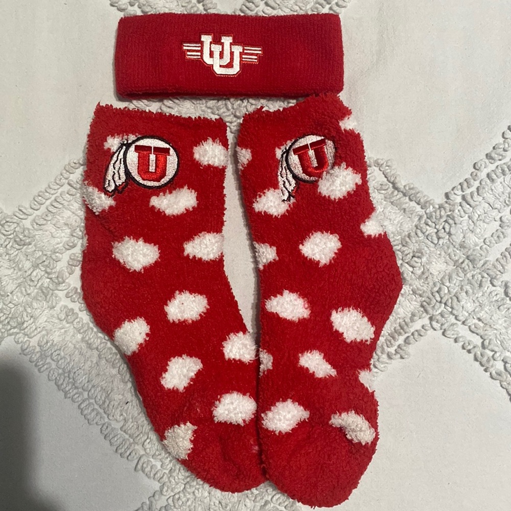 University of Utah Fuzzy Socks & Sports headband Bundle